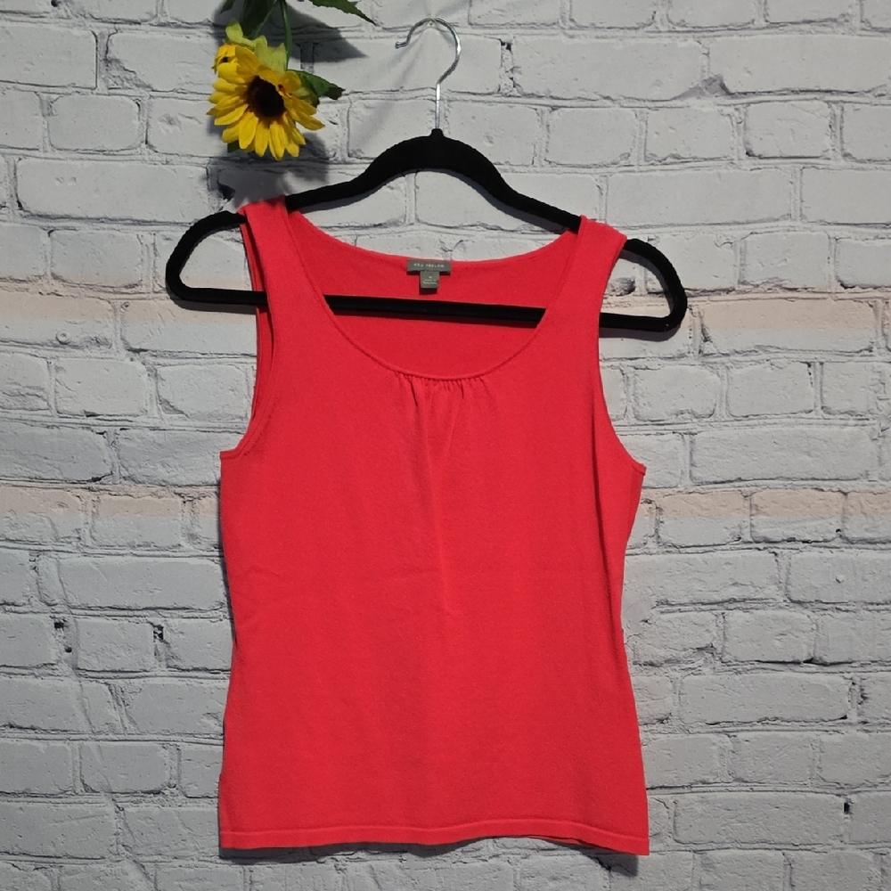 Ann Taylor Pink/Deep Coral  Sleeveless Fitted Tank Top SzM